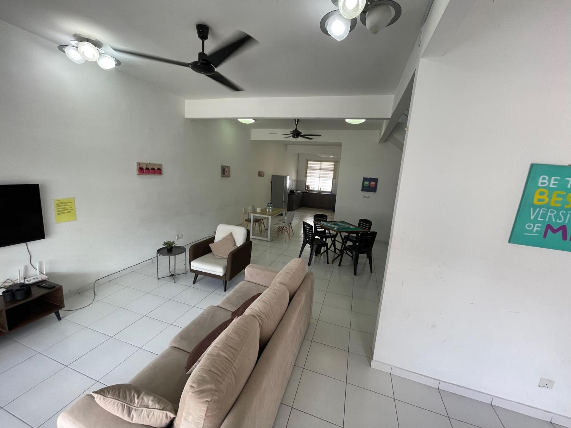 Desa Tebrau 2 5mins Ikea Toppen Peikin Aicc Helixuan Restaurant *